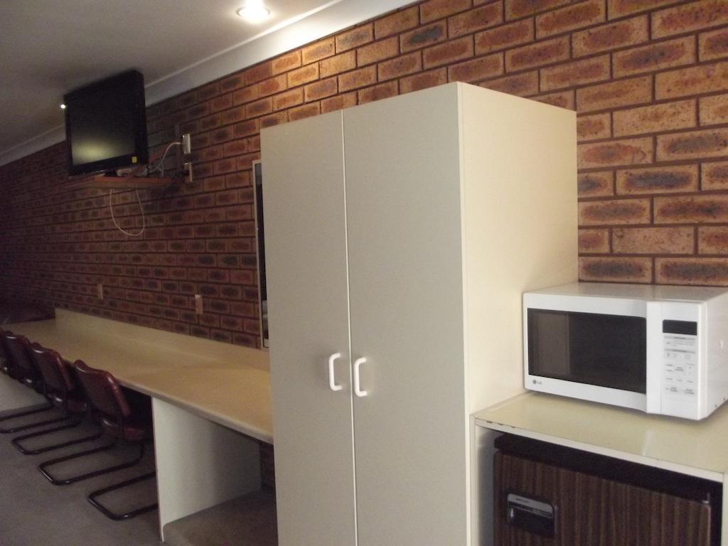 Cobar Town & Country Motor Inn Værelse billede