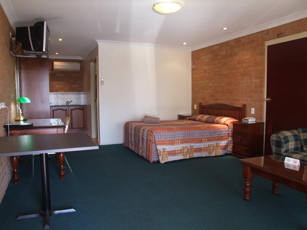 Cobar Town & Country Motor Inn Eksteriør billede